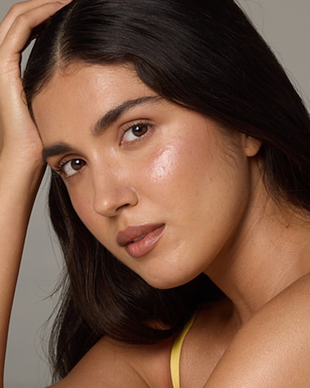 Soft Focus Radiant Highlighter - Champagne Light - Unblurbeauty